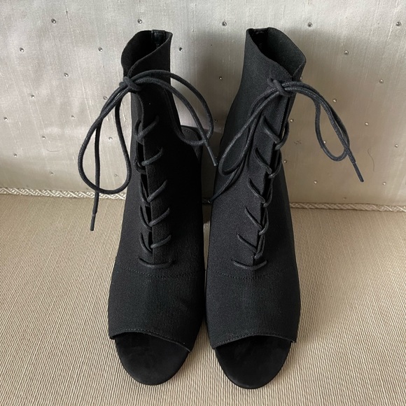 Steve Madden Open-Toe Block Tie Heels - Picture 3 of 7